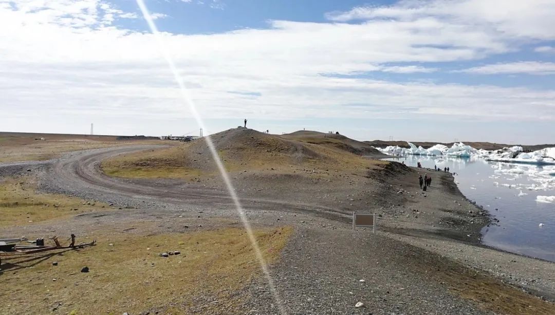 冰岛步道.jpg
